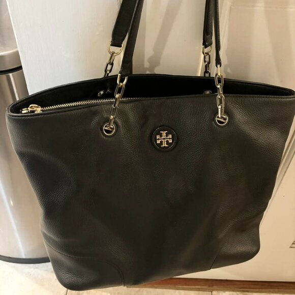 Tory Burch PerryTote with matching Wallet